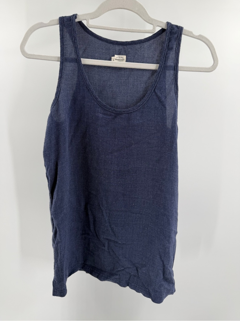 Bridge & Burn Blue Lighweight 100% Cotton‎ Tank Size Small flaw